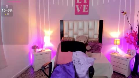 Andrea online show from January 2026 12:53:01 PM