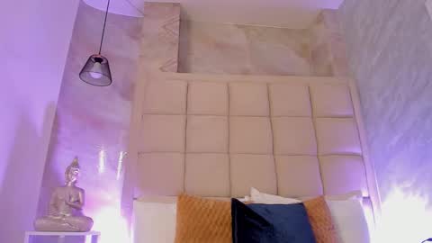  Andy  online show from September 2025 01:22:01 PM