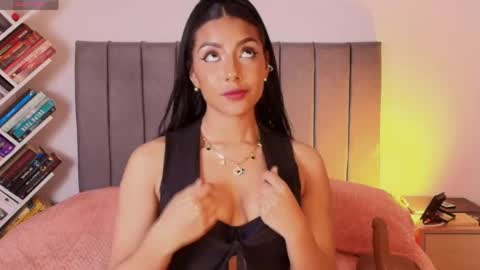 andy_saenz13 online show from May 2026 11:23:04 PM