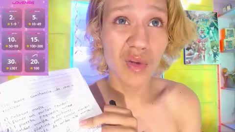 Snapshot of andy_staar18 chatting on December 2025 07:53:02 PM andy online show from December 2025 07:53:02 PM