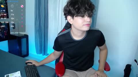 andy online show from December 2024 11:37:02 PM