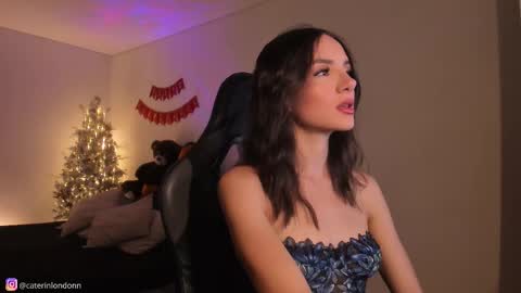      online show from December 2025 03:12:02 AM