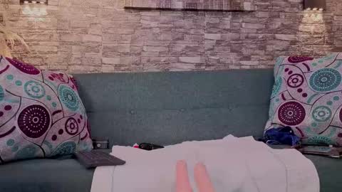 Anell online show from February 2026 07:55:02 PM