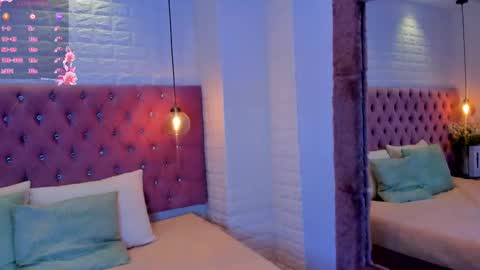 anette_bennet online show from November 2025 07:37:02 PM