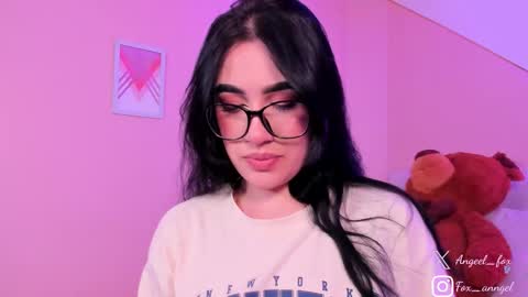 Angel  online show from January 2026 02:36:01 AM