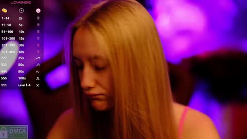 Snapshot of angeellina chatting on January 2025 07:28:02 PM angeellina online show from January 2025 07:28:02 PM