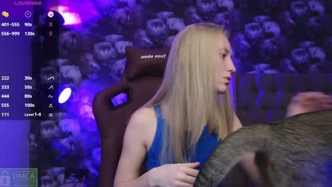 Snapshot of angeellina chatting on January 2025 07:27:02 PM angeellina online show from January 2025 07:27:02 PM