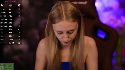 Snapshot of angeellina chatting on January 2025 10:38:01 PM angeellina online show from January 2025 10:38:01 PM