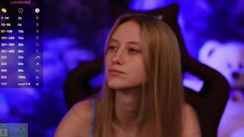 Snapshot of angeellina chatting on February 2025 01:19:02 AM angeellina online show from February 2025 01:19:02 AM