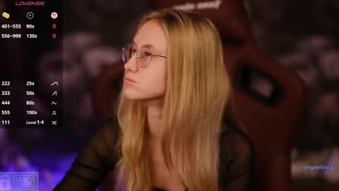 Snapshot of angeellina chatting on March 2025 09:26:01 PM angeellina online show from March 2025 09:26:01 PM