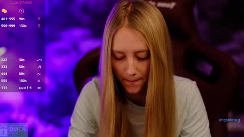 Snapshot of angeellina chatting on March 2025 09:26:01 PM angeellina online show from March 2025 09:26:01 PM