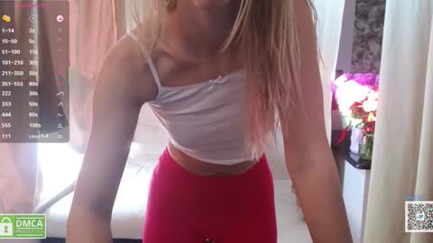 Snapshot of angeellina chatting on September 2025 07:19:01 AM angeellina online show from September 2025 07:19:01 AM