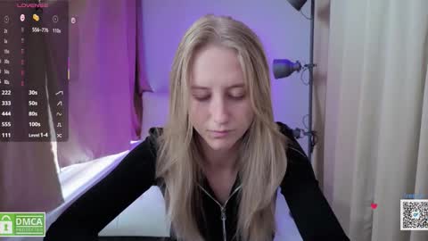 Snapshot of angeellina chatting on October 2025 12:36:02 PM angeellina online show from October 2025 12:36:02 PM