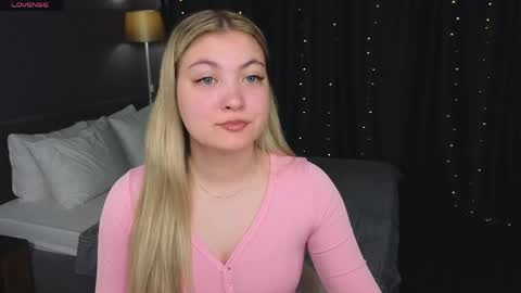 Snapshot of angel__grace chatting on April 2026 12:08:01 AM Grace online show from April 2026 12:08:01 AM