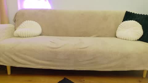 angel__vibe online show from April 2026 08:09:02 PM