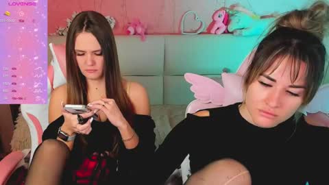 Ivanna and Jessica online show from April 2026 06:16:02 AM
