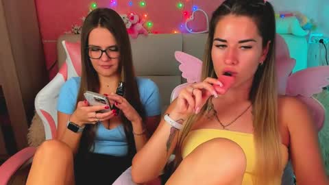 Ivanna and Jessica online show from May 2026 03:02:02 AM