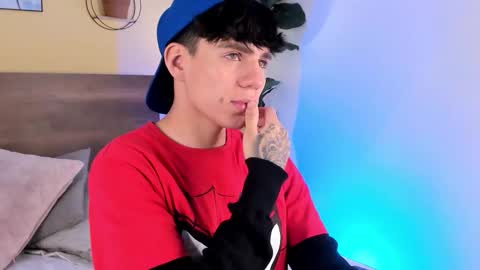 Snapshot of angel_eros_ chatting on February 2026 05:33:02 AM Angel online show from February 2026 05:33:02 AM