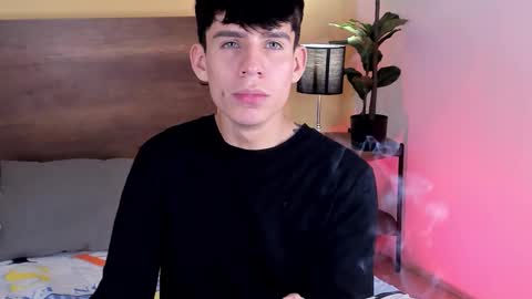 Snapshot of angel_eros_ chatting on February 2026 05:00:02 AM Angel online show from February 2026 05:00:02 AM