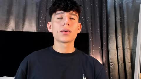 Snapshot of angel_eros_ chatting on February 2026 07:05:01 AM Angel online show from February 2026 07:05:01 AM