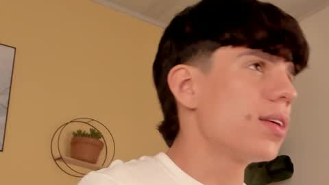 Snapshot of angel_eros_ chatting on February 2026 12:36:02 PM Angel online show from February 2026 12:36:02 PM