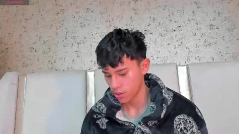 ngel Esteban  online show from March 2025 10:34:02 AM