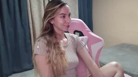 Snapshot of angel_girl10 chatting on July 2026 02:31:02 AM Angel Girl online show from July 2026 02:31:02 AM