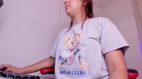 angel hardy online show from September 2025 10:51:01 AM