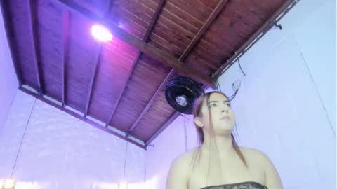 angel hardy online show from October 2025 12:16:02 PM