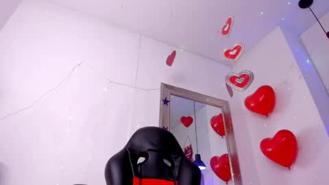 angel hardy online show from April 2026 12:00:02 PM