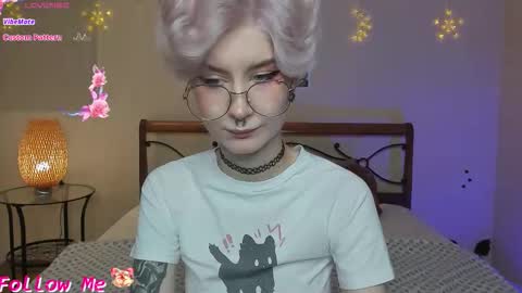 Angel Dust online show from November 2025 01:08:02 AM