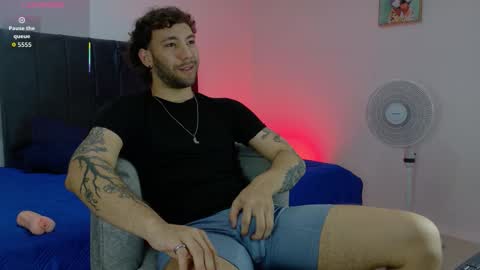 Snapshot of angel_kyrozz chatting on February 2026 07:15:01 PM angel_kyrozz online show from February 2026 07:15:01 PM