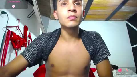 Snapshot of angel_latinboy chatting on January 2025 01:27:01 AM Angel online show from January 2025 01:27:01 AM