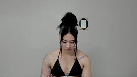 Angel online show from September 2025 02:00:02 PM