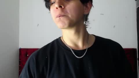 Snapshot of angel_miguel_ chatting on May 2026 07:15:01 PM Angel Scott online show from May 2026 07:15:01 PM