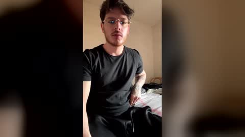 angel_mike02 online show from May 2026 09:58:02 AM