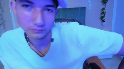 Snapshot of angel_of_sinn chatting on April 2026 05:12:02 AM angel_of_sinn online show from April 2026 05:12:02 AM