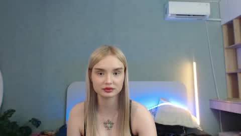Snapshot of angel_share chatting on May 2026 12:34:02 PM Angela online show from May 2026 12:34:02 PM