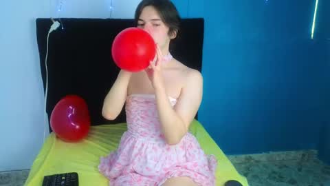 Angel online show from February 2025 03:58:01 PM