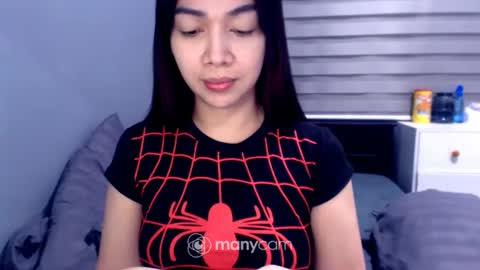 Snapshot of angel_shooter chatting on February 2025 07:35:02 PM angel_shooter online show from February 2025 07:35:02 PM