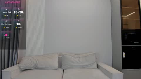 angel_soo online show from December 2025 01:20:02 PM