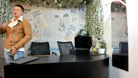 Snapshot of angel_stid chatting on July 2026 12:13:01 AM angel_stid online show from July 2026 12:13:01 AM