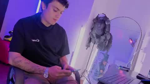 Snapshot of angel_still_ chatting on June 2026 02:45:02 AM Angel Still online show from June 2026 02:45:02 AM