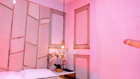 Angel  online show from January 2026 06:22:02 PM