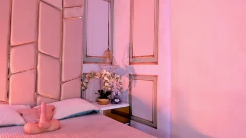 Snapshot of angel_vibes_ chatting on May 2026 04:13:02 PM Angel online show from May 2026 04:13:02 PM
