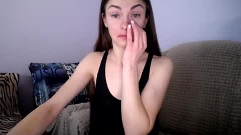 Zoe online show from October 2025 09:44:01 AM