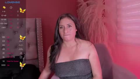 Ange online show from November 2025 06:52:01 PM