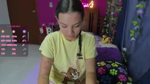 Snapshot of angela_hank2_ chatting on October 2025 05:05:01 AM ANGELA  online show from October 2025 05:05:01 AM