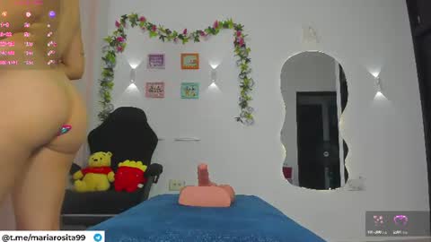 Snapshot of angela_hank2_ chatting on July 2026 02:31:01 AM ANGELA online show from July 2026 02:31:01 AM