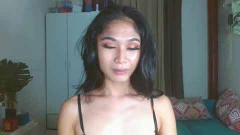 Snapshot of angela_mccollins chatting on January 2025 09:19:01 PM angela online show from January 2025 09:19:01 PM